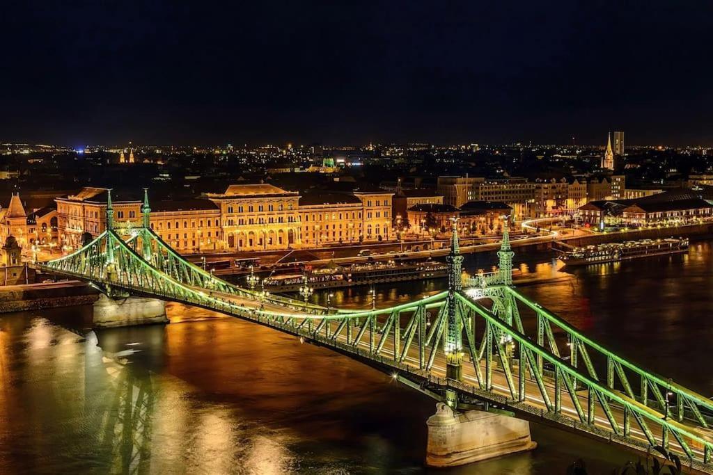 Erkel Luxury Home Budapest Bagian luar foto