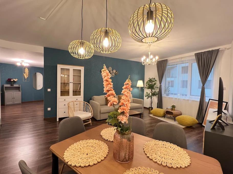 Erkel Luxury Home Budapest Bagian luar foto