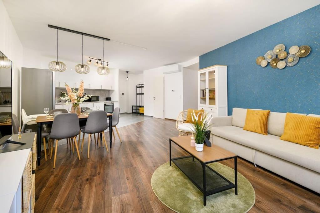 Erkel Luxury Home Budapest Bagian luar foto